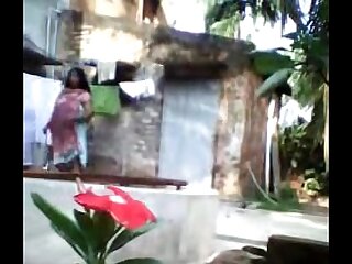 aunty bath18